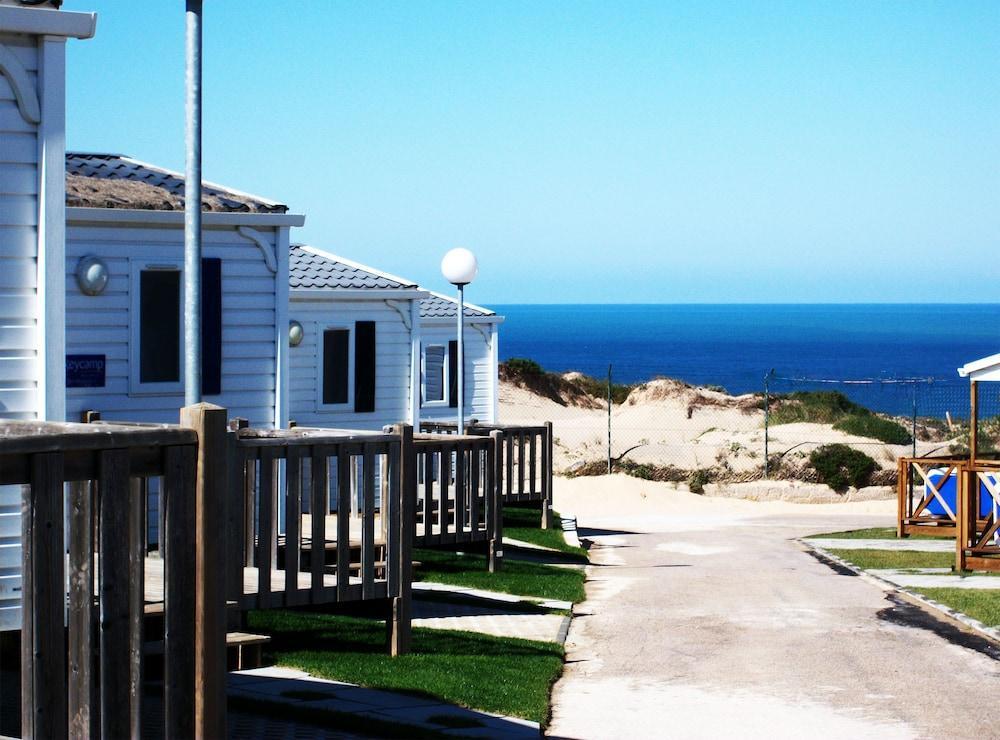Hotel Parque De Campismo Orbitur Guincho Cascaes Exterior foto